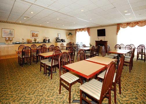 Econo Lodge Inn & Suites أوغوستا المطعم الصورة